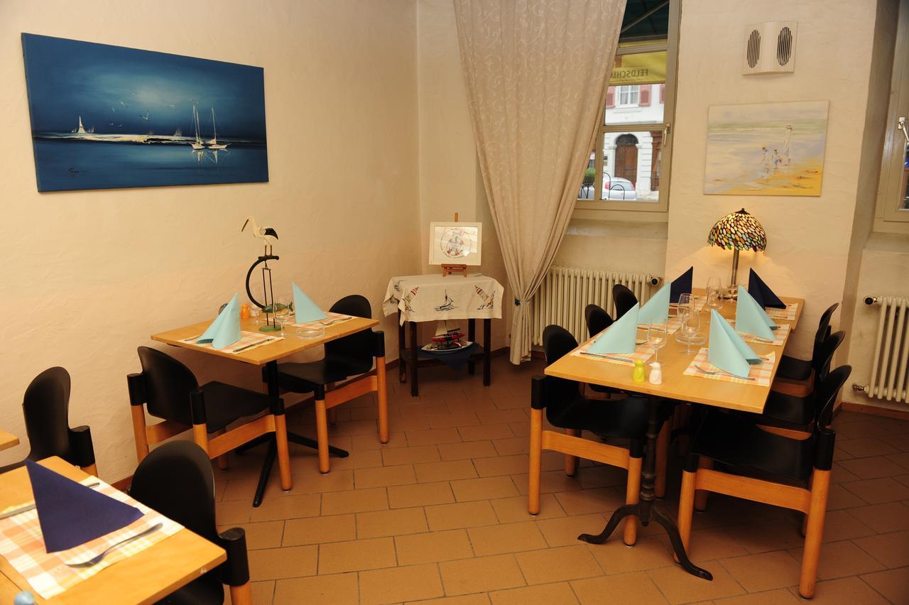 Hotel Restaurant Au Chasseur Orbe Eksteriør billede